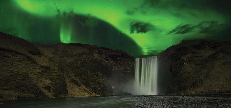 best time to see northern lights in iceland