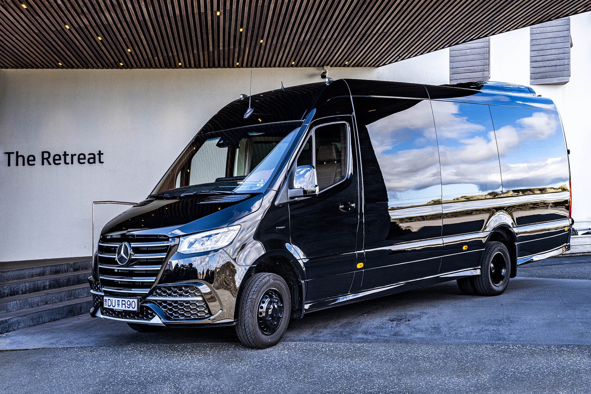 Our fleet | Deluxe Iceland